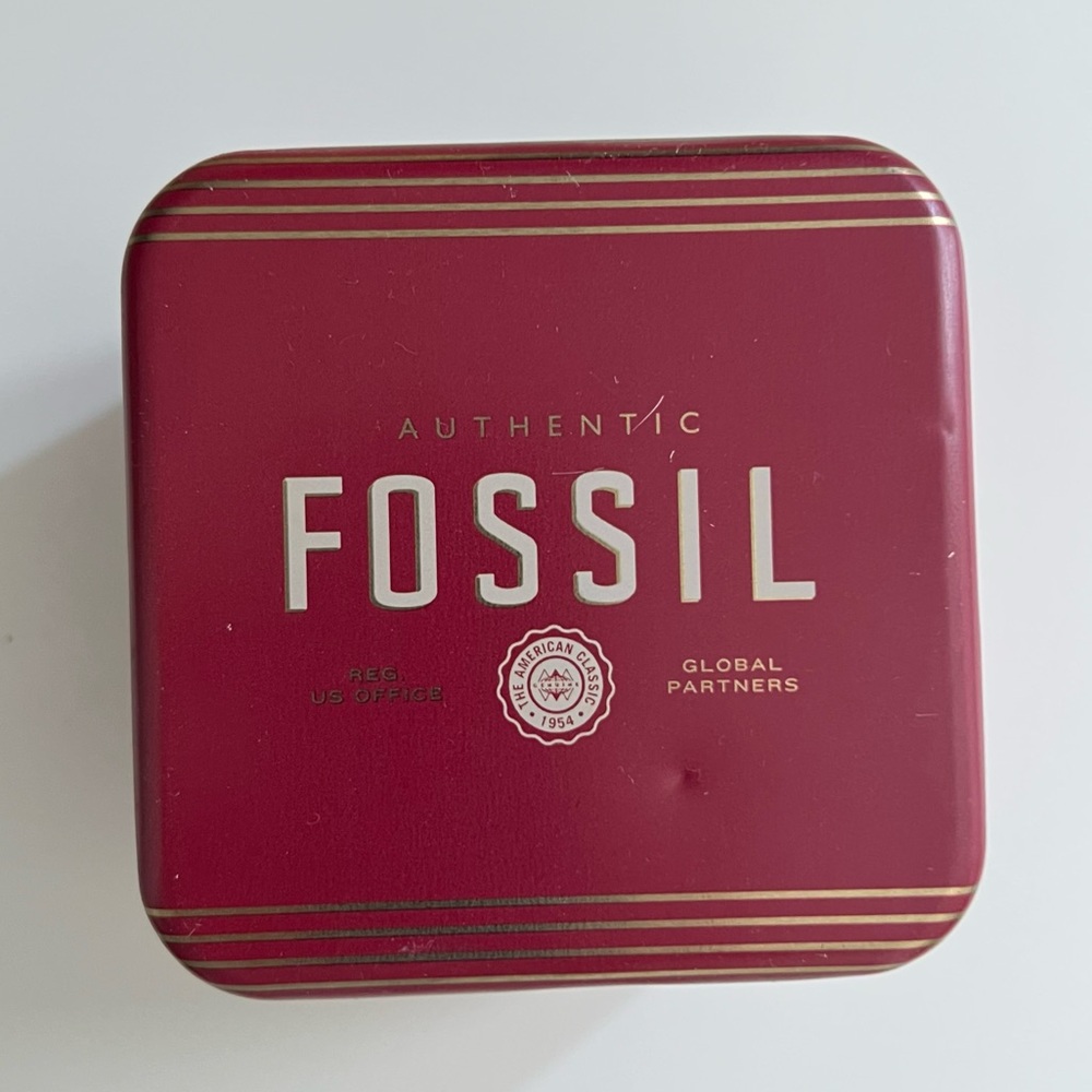 Fossil Watch Burgundy Metal Storage Tin